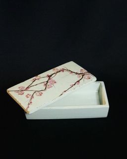 (Category: ) located in . Submitted by phnyxmanila (Listing ID 1040612544, Image 1). Description: .