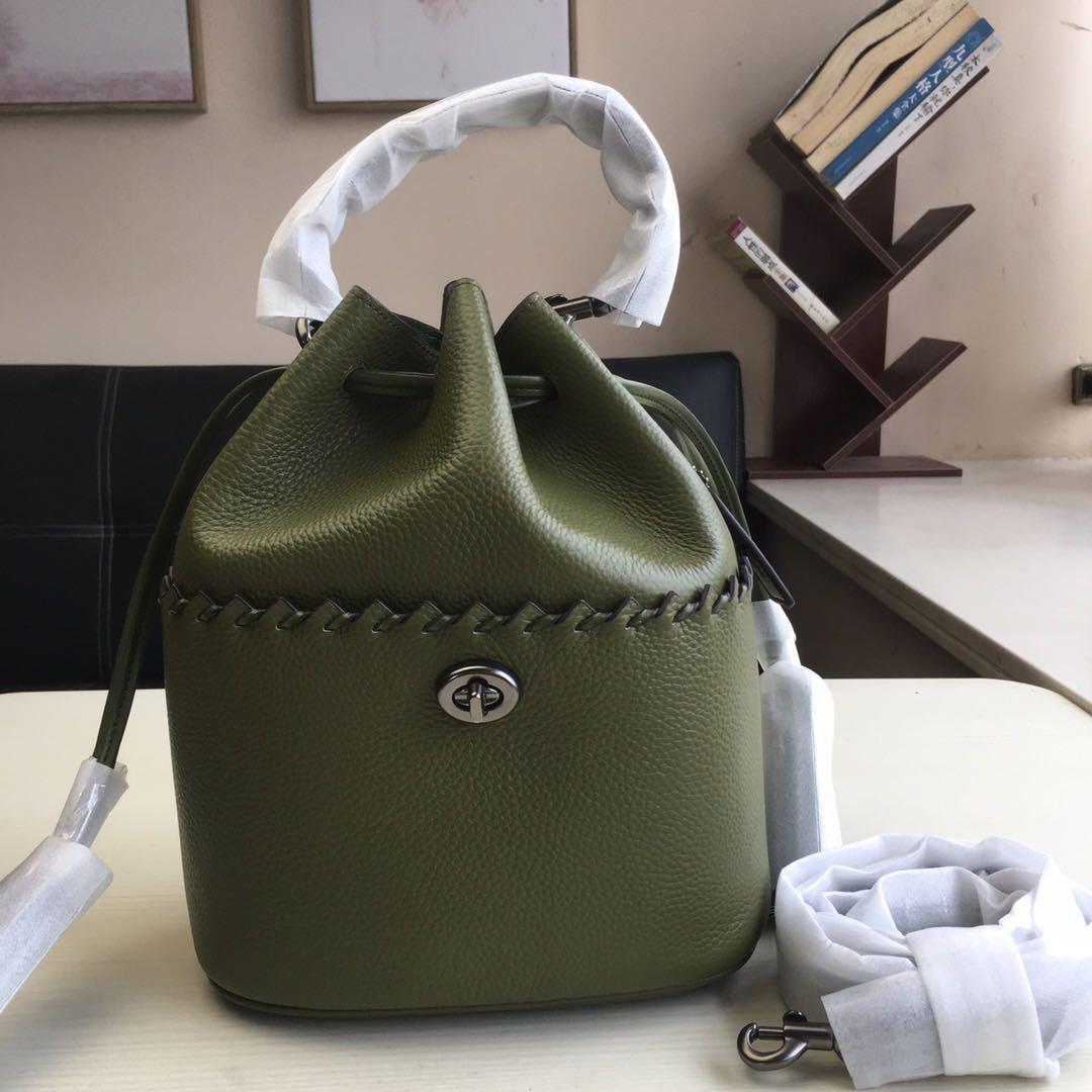 Lora bucket bag outlet