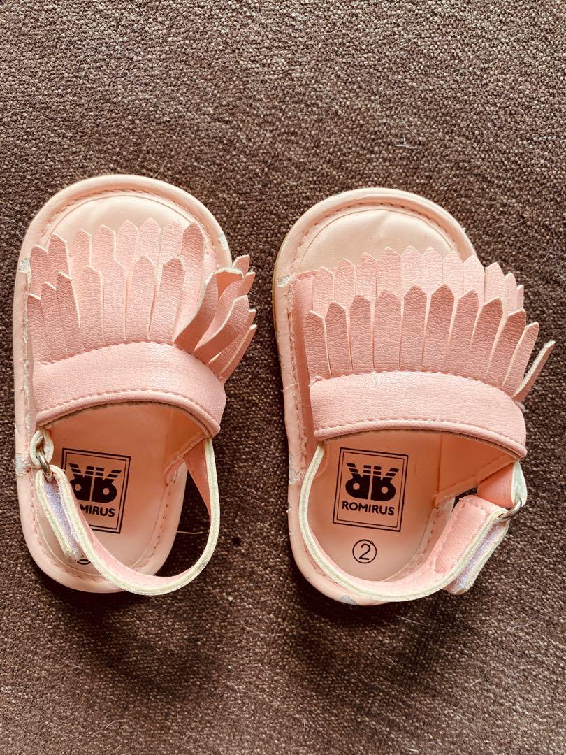baby sandals size 2
