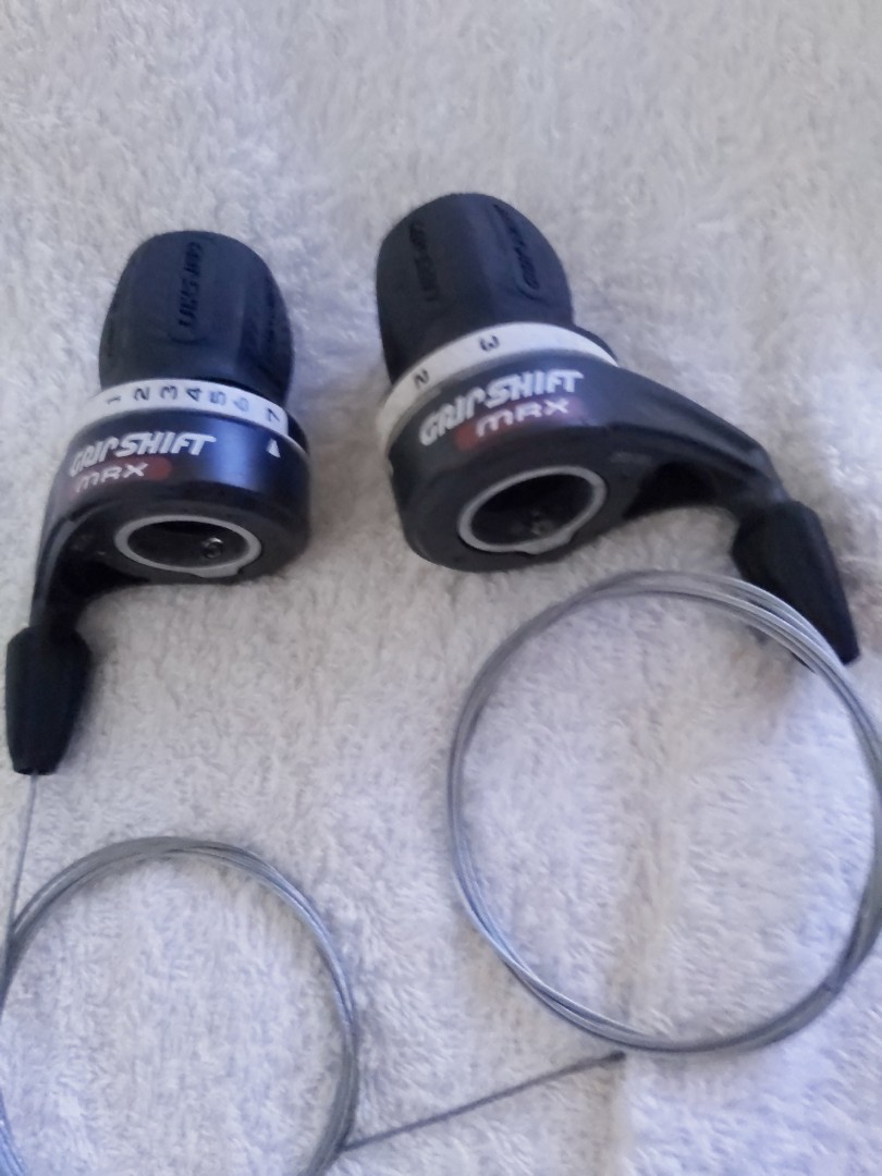 Bicycle grip shifter, Sports Equipment, Bicycles & Parts, Bicycles on