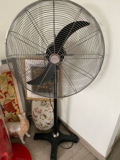 (Category: ) located in . Submitted by snoopp77 (Listing ID 1040723616, Image 1). Description: .