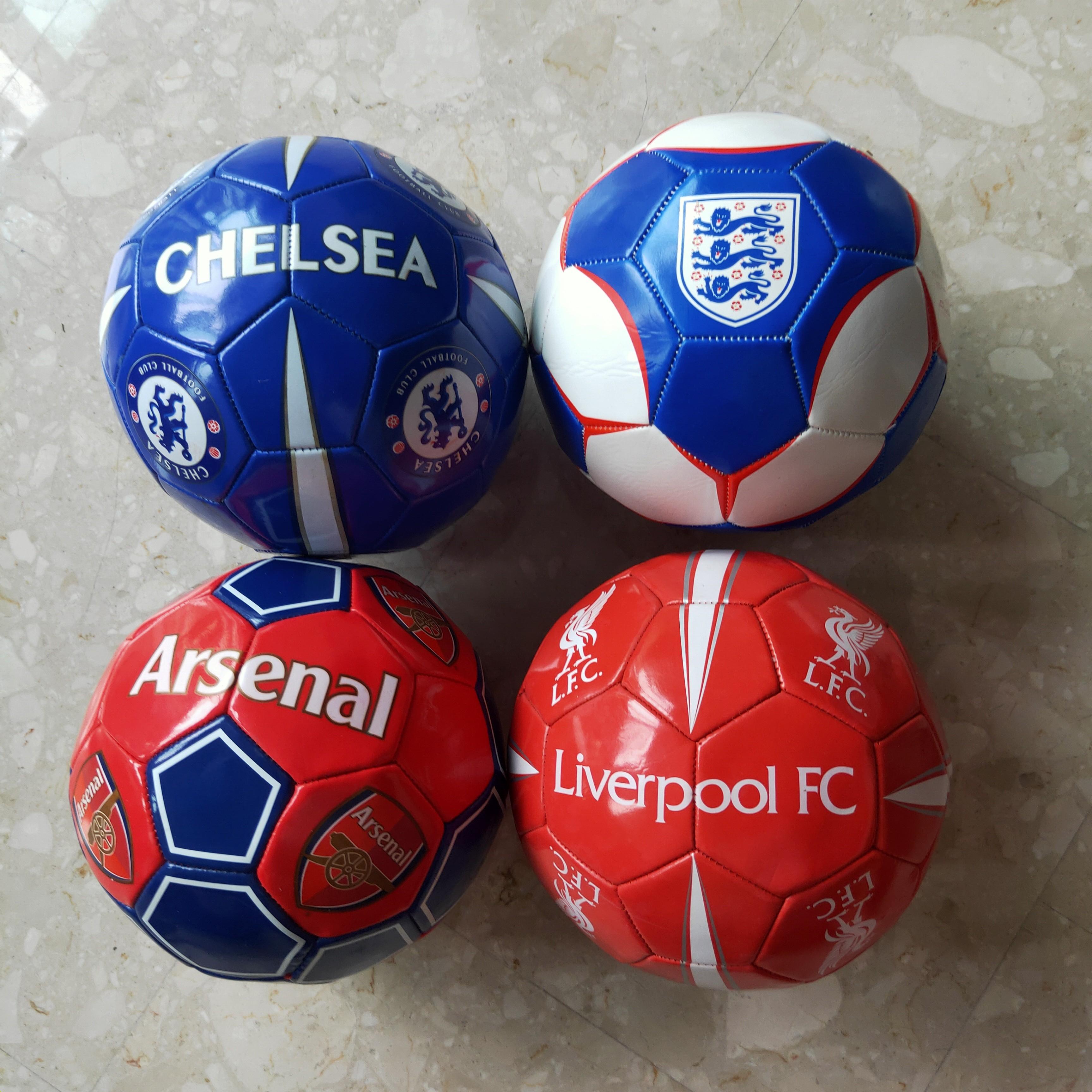 5 soccer balls