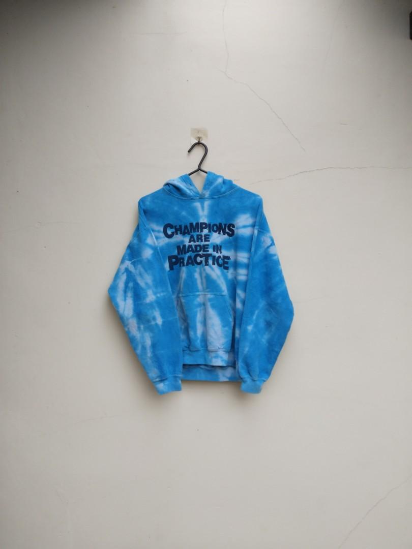 tie dye gildan hoodie