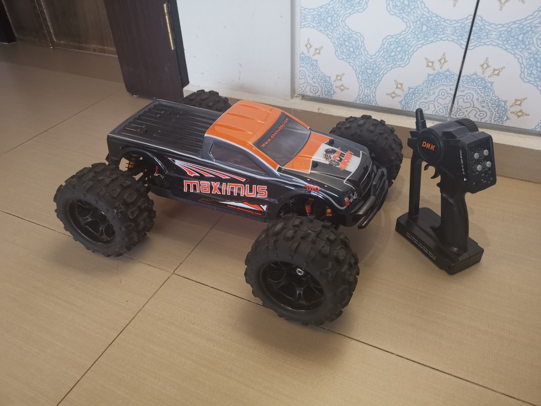maximus rc truck