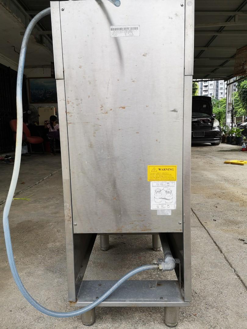 Gas Deep Fryer (BERJAYA), TV & Home Appliances, Kitchen Appliances