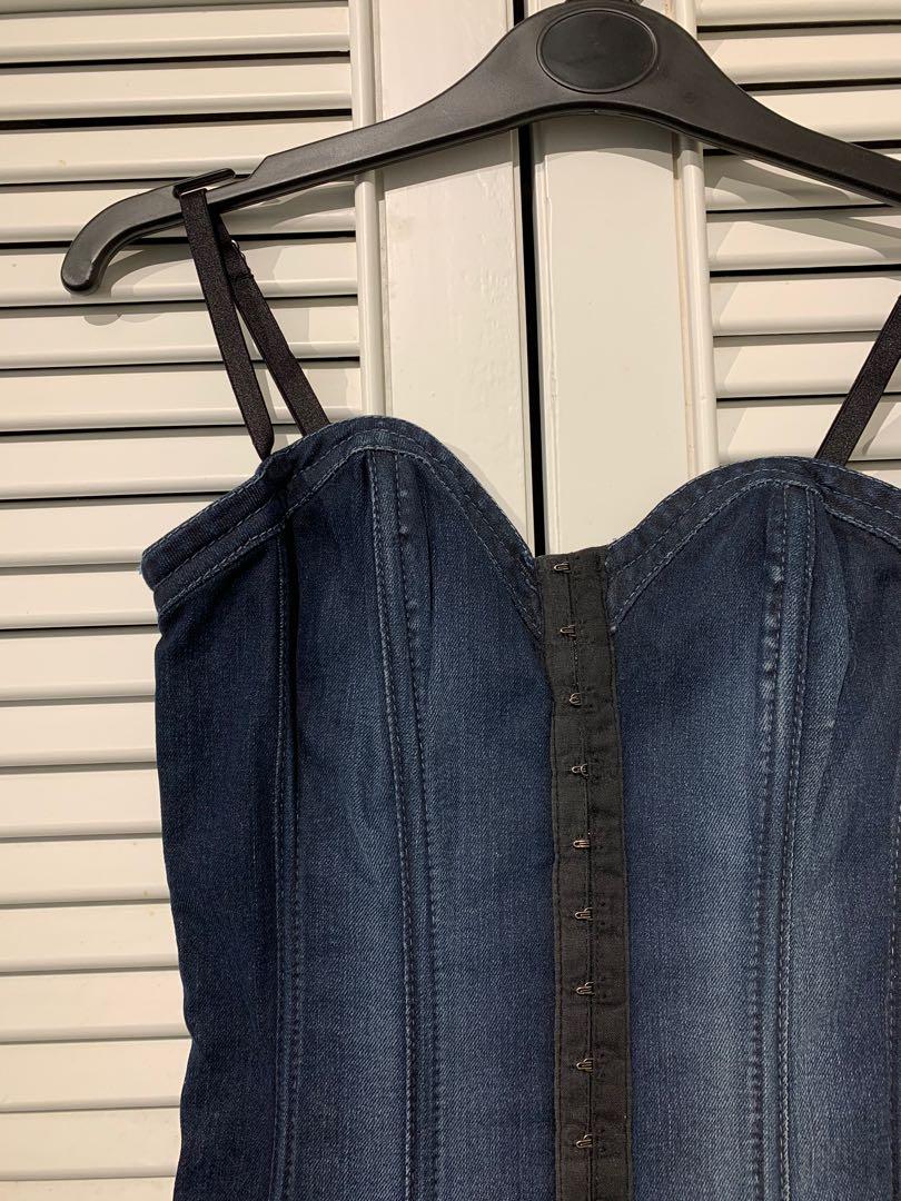 GUESS denim corset top Women s Fashion Tops Blouses on Carousell