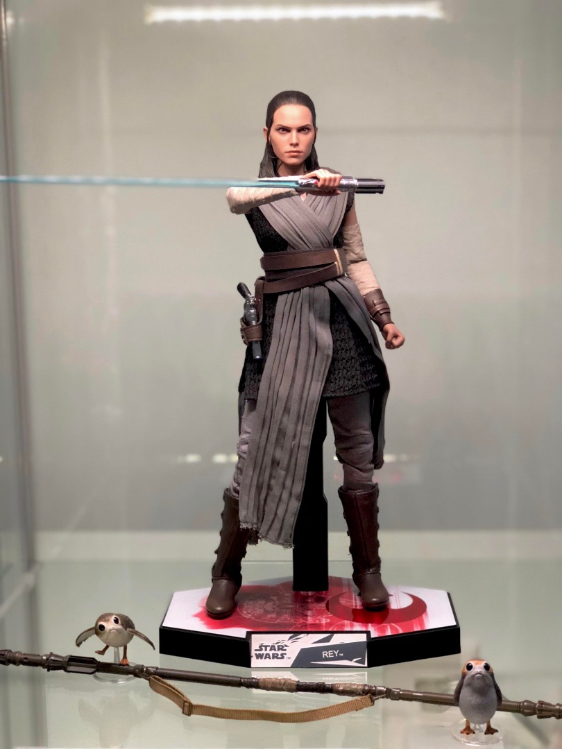 Hot toys sale rey last jedi