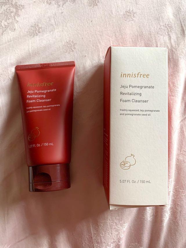 innisfree jeju pomegranate cleanser