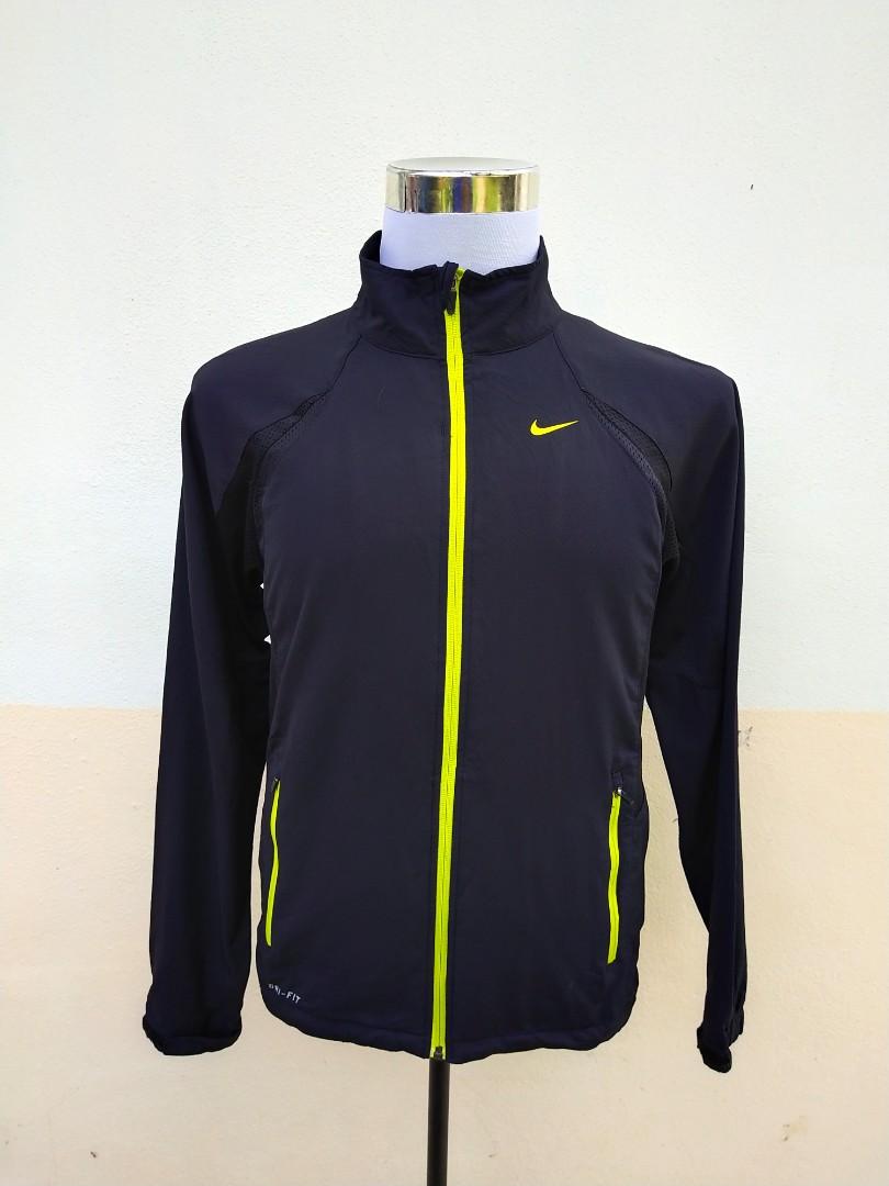 Jaket dri on sale fit