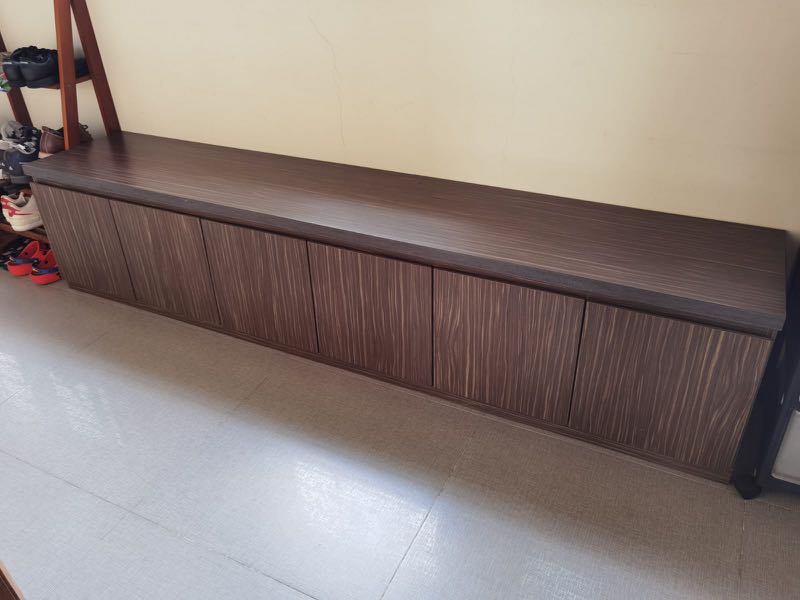 Long sitting Furniture & Home Living, Furniture, Shelves