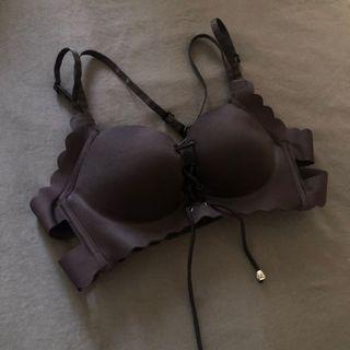 Mia Boutique無痕美背拉繩無鋼圈內衣