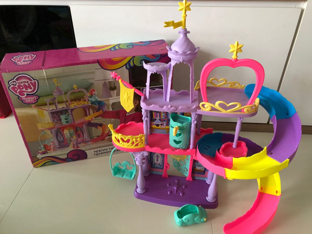 My little pony friendship rainbow kingdom playset deals