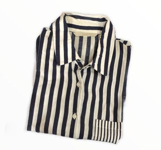 (Kategori: ) berada di . Dikirim oleh getclothes_ (ID iklan 1040752953, Gambar 1). Deskripsi: .