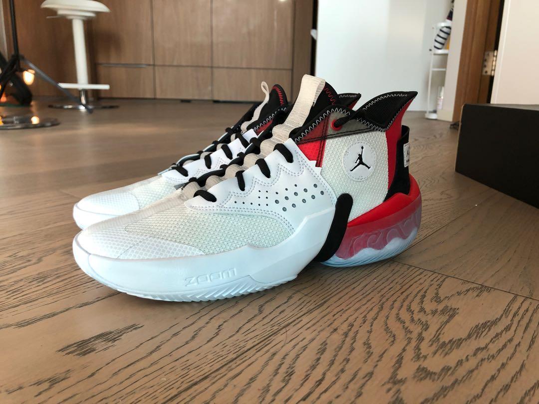 jordan team react elevation mid