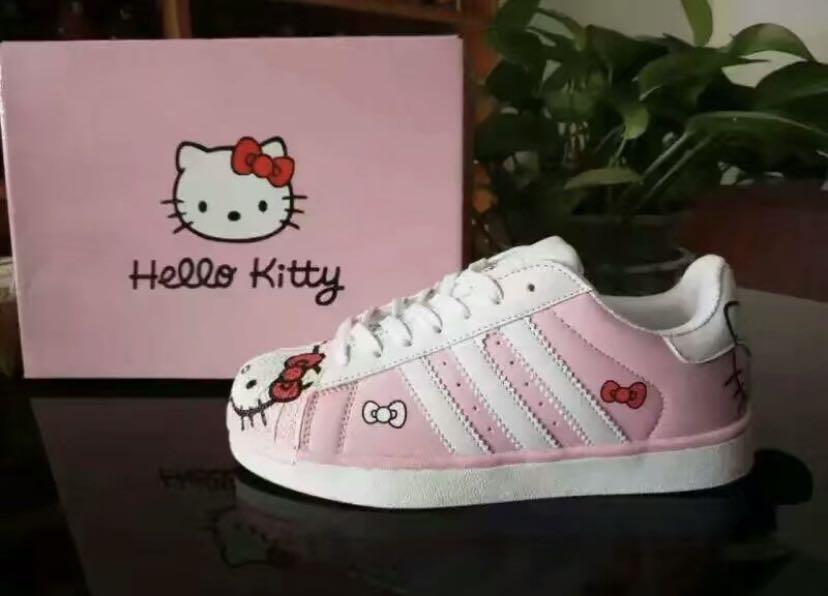 hello kitty shoes womens