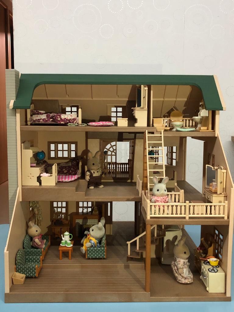 Sylvanian families green hill house new arrivals