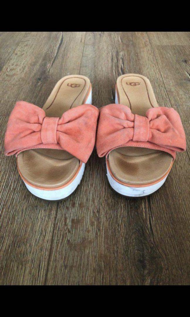 ugg slippers 7.5