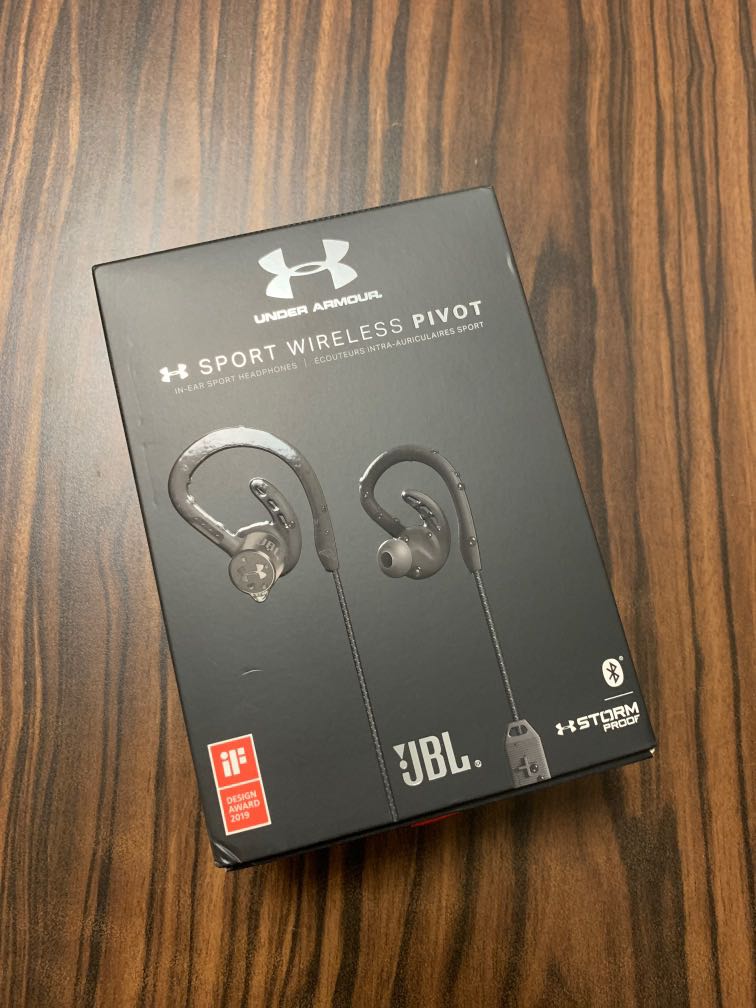 Ua sport wireless pivot 2025
