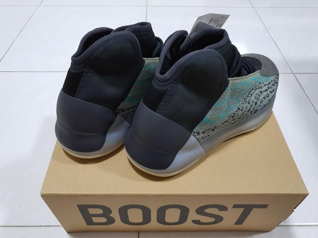 Yeezy Quantum Teal Blue, Men's Fashion, Footwear, Sneakers on Carousell