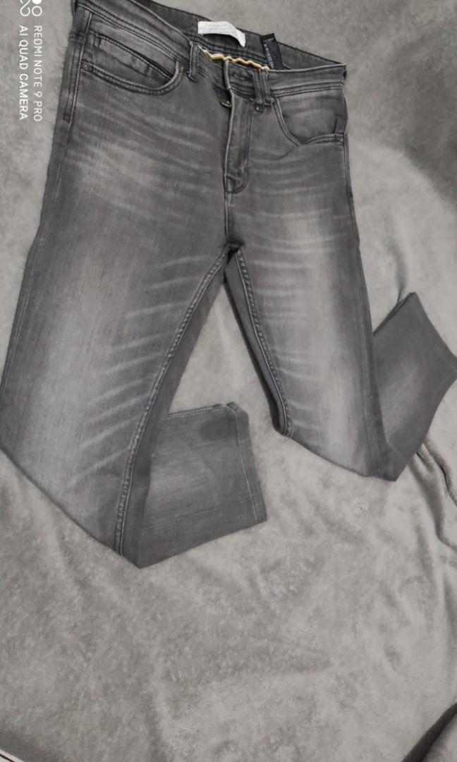 ZARA Man jeans slim fit, Fesyen Pria, Pakaian , Bawahan di Carousell