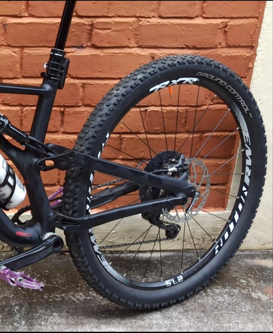 Loud mountain bike hubs deals