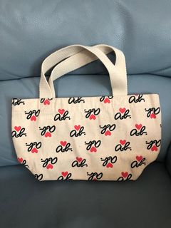 （分類：）位於 。 由 g_mok 提交（商品編號 1041038883，圖片 1）。簡介： 。