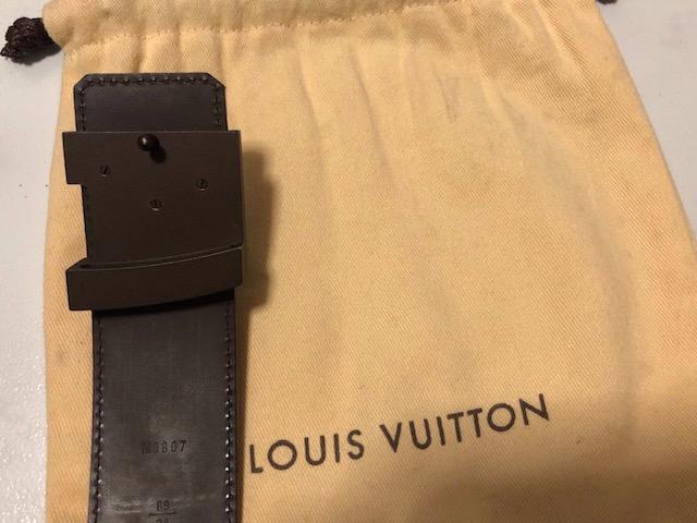 Louis Vuitton 85/34 Runway Ivory Belt 1122lv3