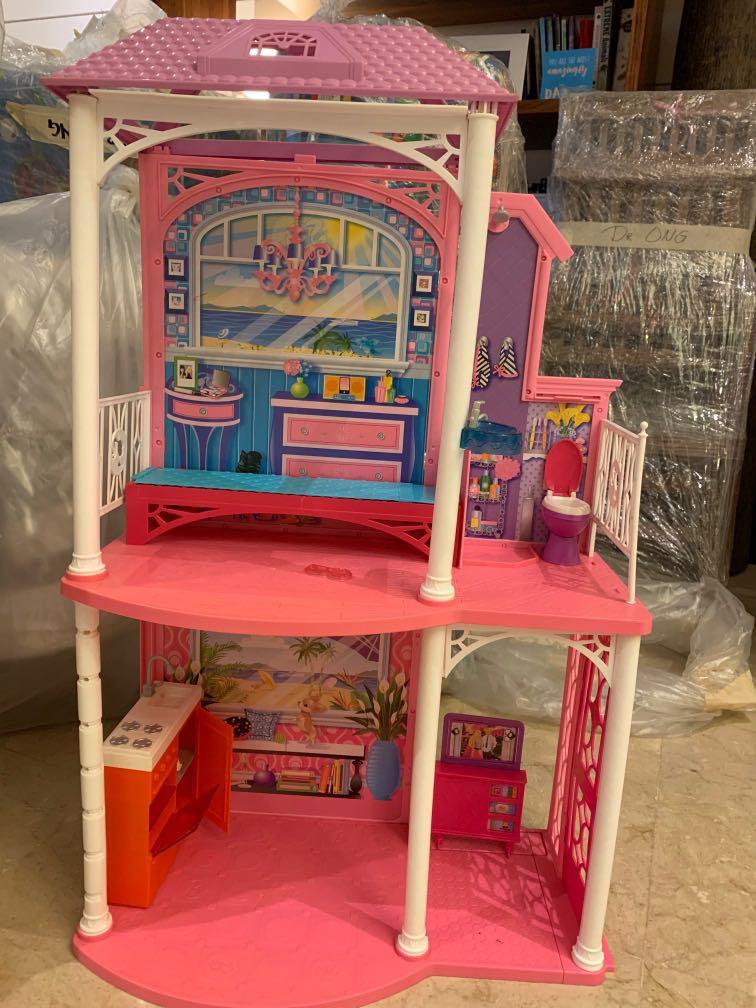 Barbie 2 storey toy house, Toys & Games, Others on Carousell