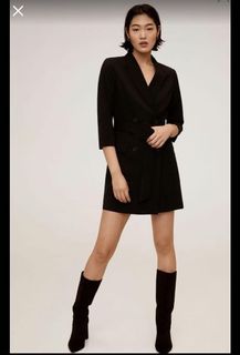 (Category: ) located in . Submitted by shoptilldroppp (Listing ID 1040905008, Image 1). Description: .