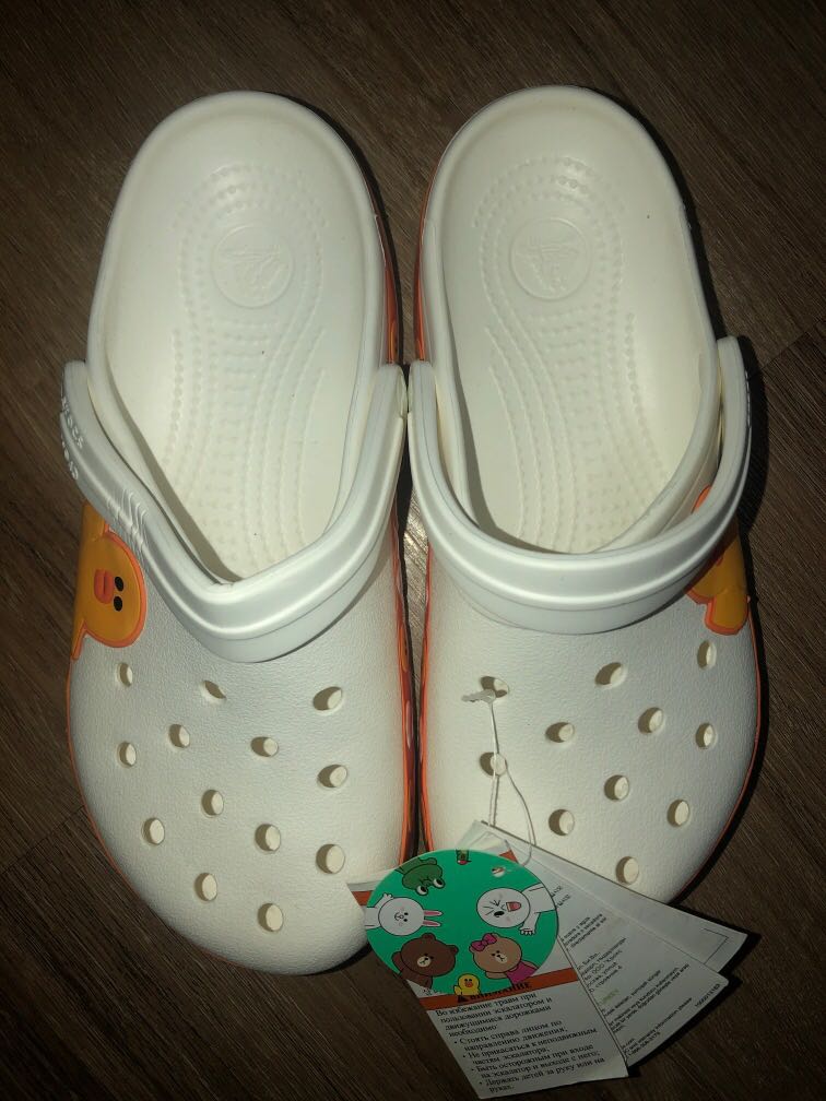 crocs line friends