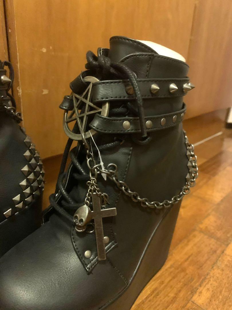 Demonia Poison 101 boots wedges punk goth Women s Fashion