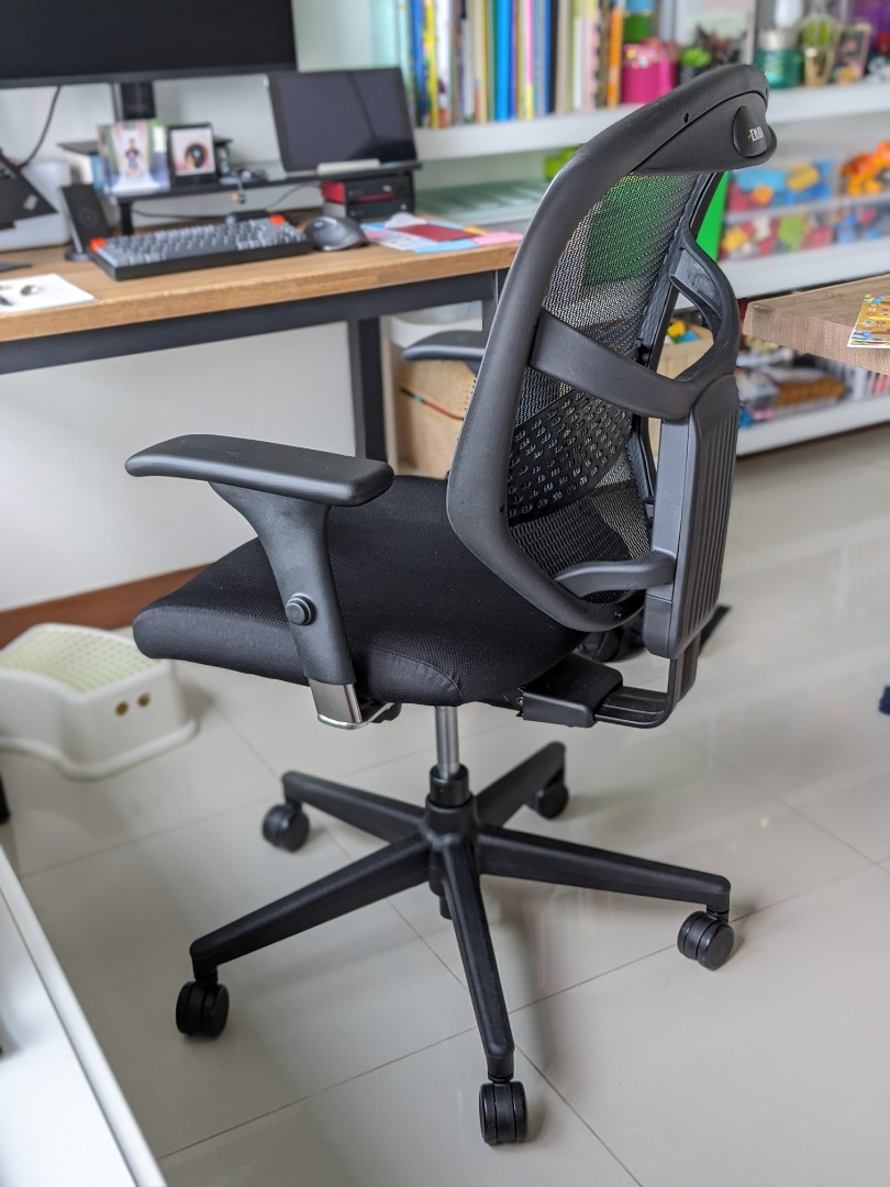Ergohuman Enjoy Classic Office Chair Furniture Tables Chairs On Carousell