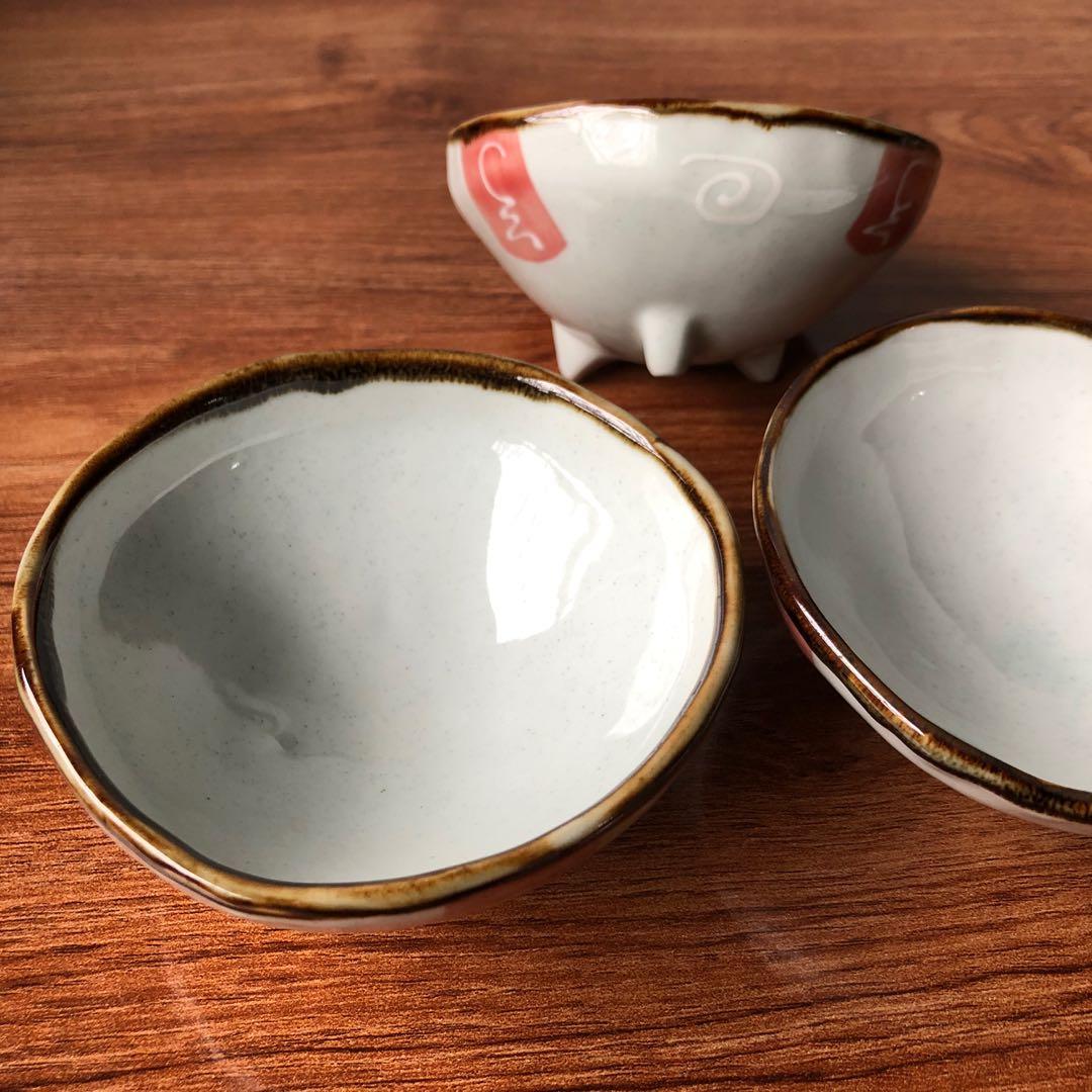 FOOTED GARNISH BOWL (Category: Other Kitchen Appliances) located in Las Pinas. Submitted by dtpolo_shop (Listing ID 1041053377, Image 1). Description: Footed granish bowl 11cm x 5cm Made in Japan ✅380 for 3pcs #bentoaccessories #garnishbowl.