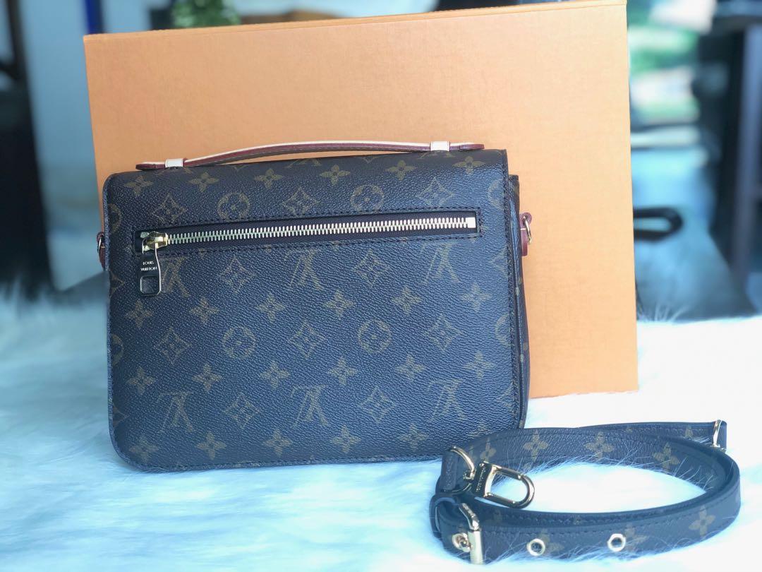 Hard to find Louis Vuitton POCHETTE METIS, Women's Fashion, Bags