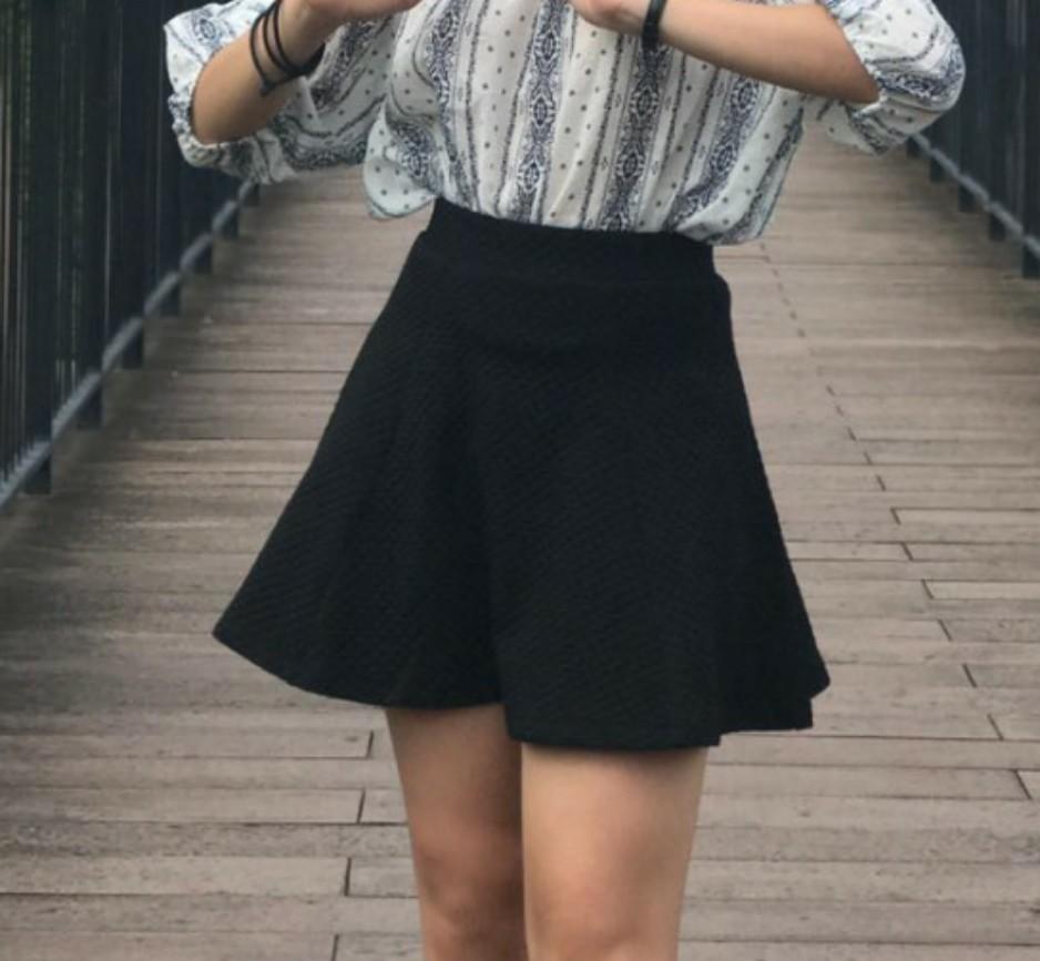 Black skater skirt h&m top