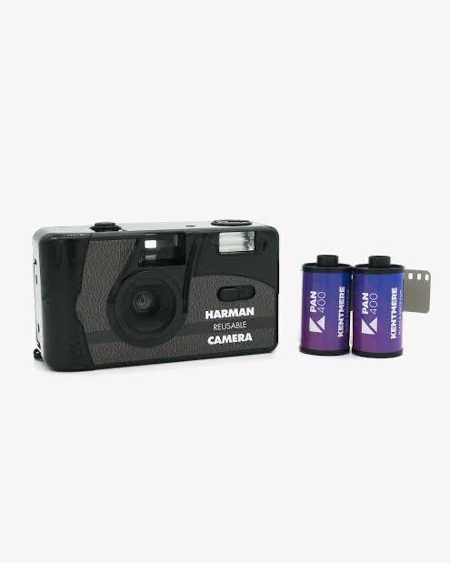 Ilford Harman Reusable Camera (Category: Cameras) located in Quezon City. Submitted by heyrachelle (Listing ID 1041094727, Image 1). Description: free roll of film.