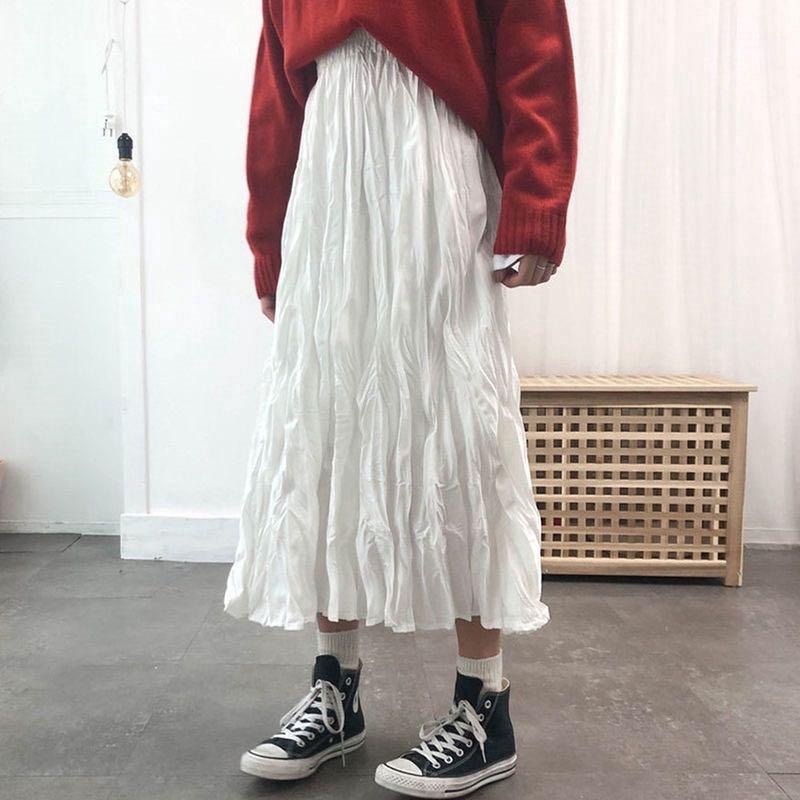 Korean Fashion White Maxi Midi Pleated Skirt, Women'S Fashion, Bottoms,  Skirts On Carousell