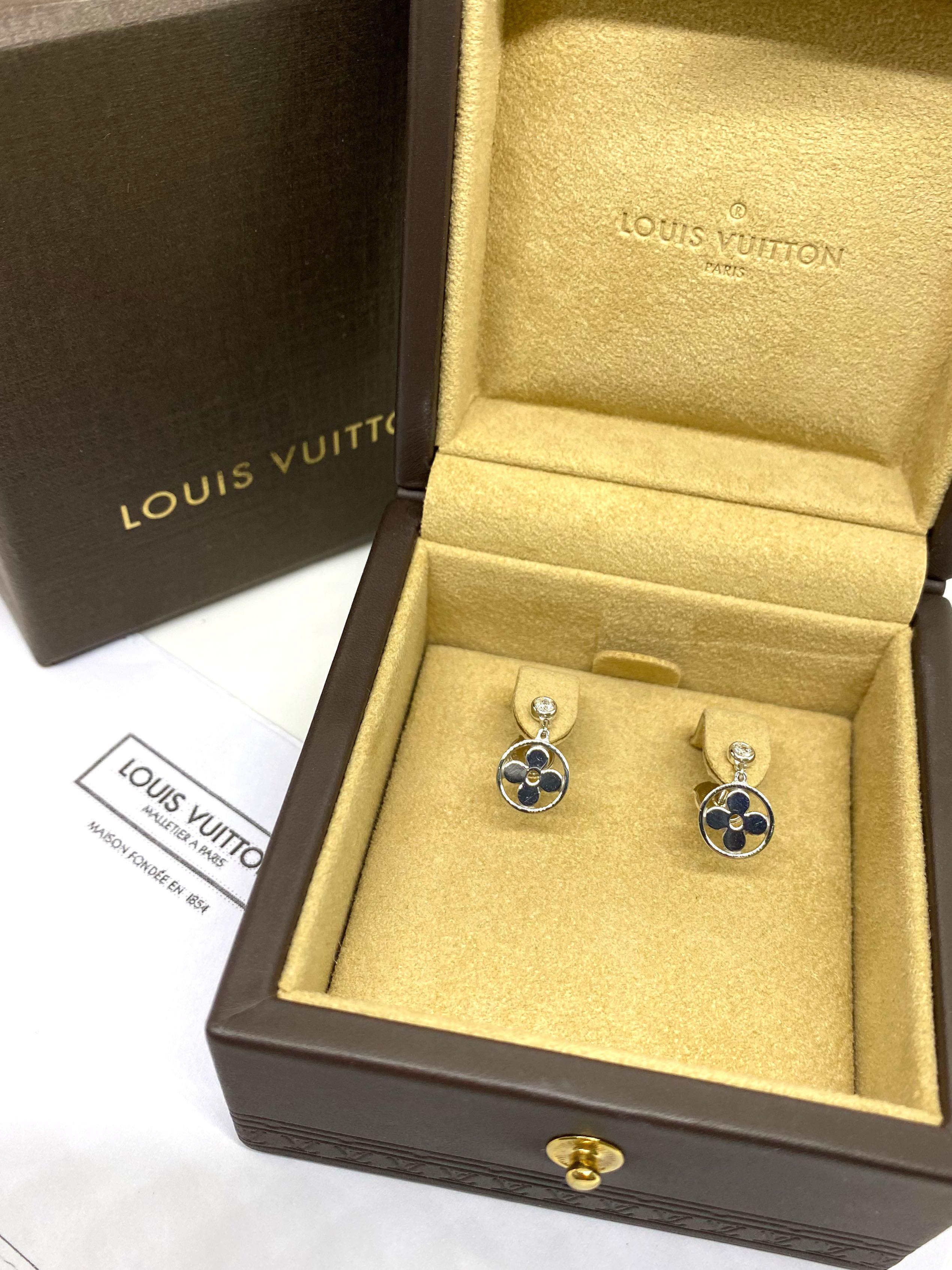 Vuitton - Puce - Earrings - Monogram - Q69168 – Louis Vuitton Louis Vuitton  Editions Limitées handbag in black leather - Diamond - 750PG - Idylle -  Louis - Кардиганы louis vuitton