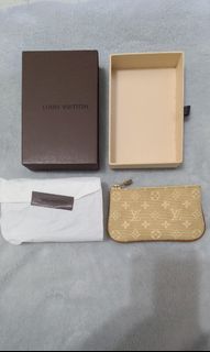 （分類：）位於 。 由 jennysly 提交（商品編號 1041104821，圖片 1）。簡介： 。