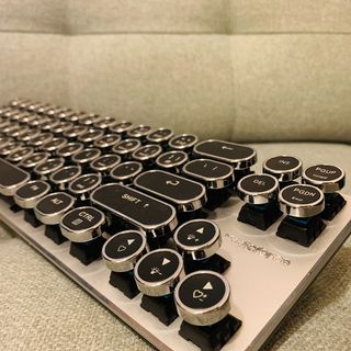 （分類：）位於 。 由 dukduklam 提交（商品編號 1041108343，圖片 1）。簡介： 。