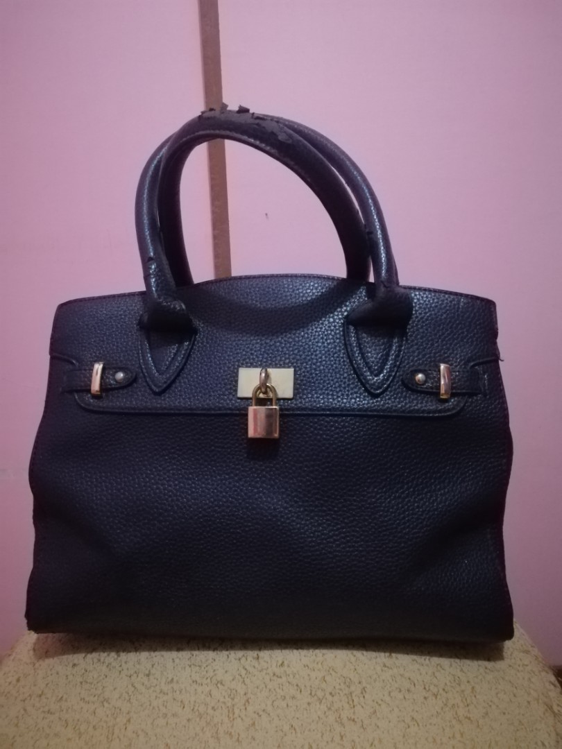 navy blue pocketbooks