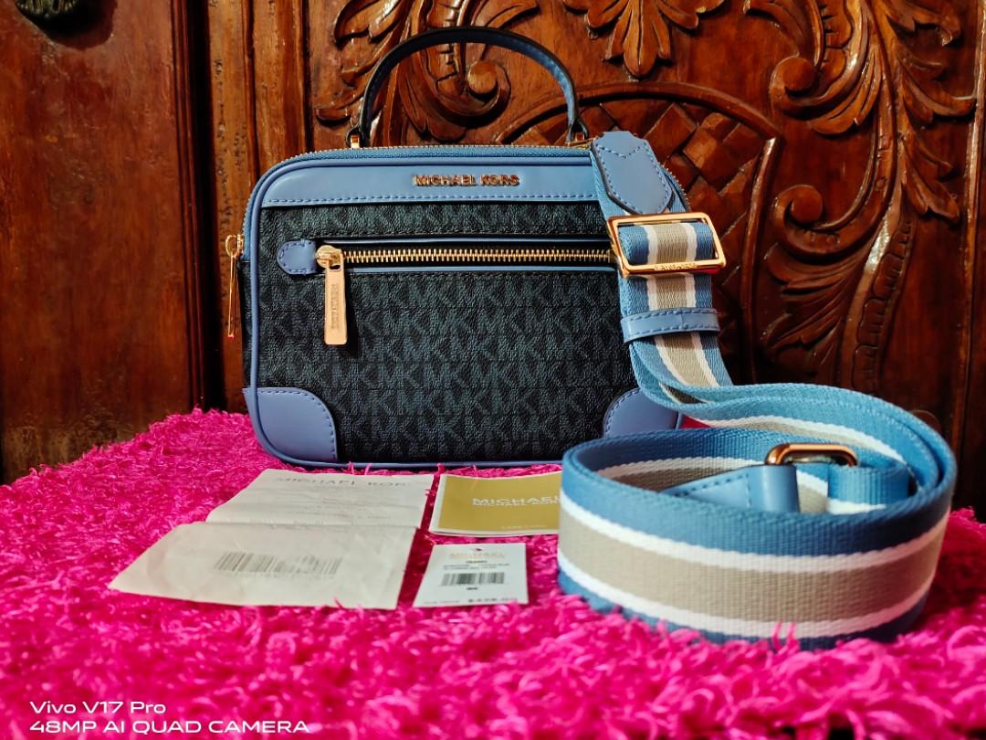 Michael kors travel camera bag xbody french blue, Women's Fashion, Bags &  Wallets, Cross-body Bags on Carousell