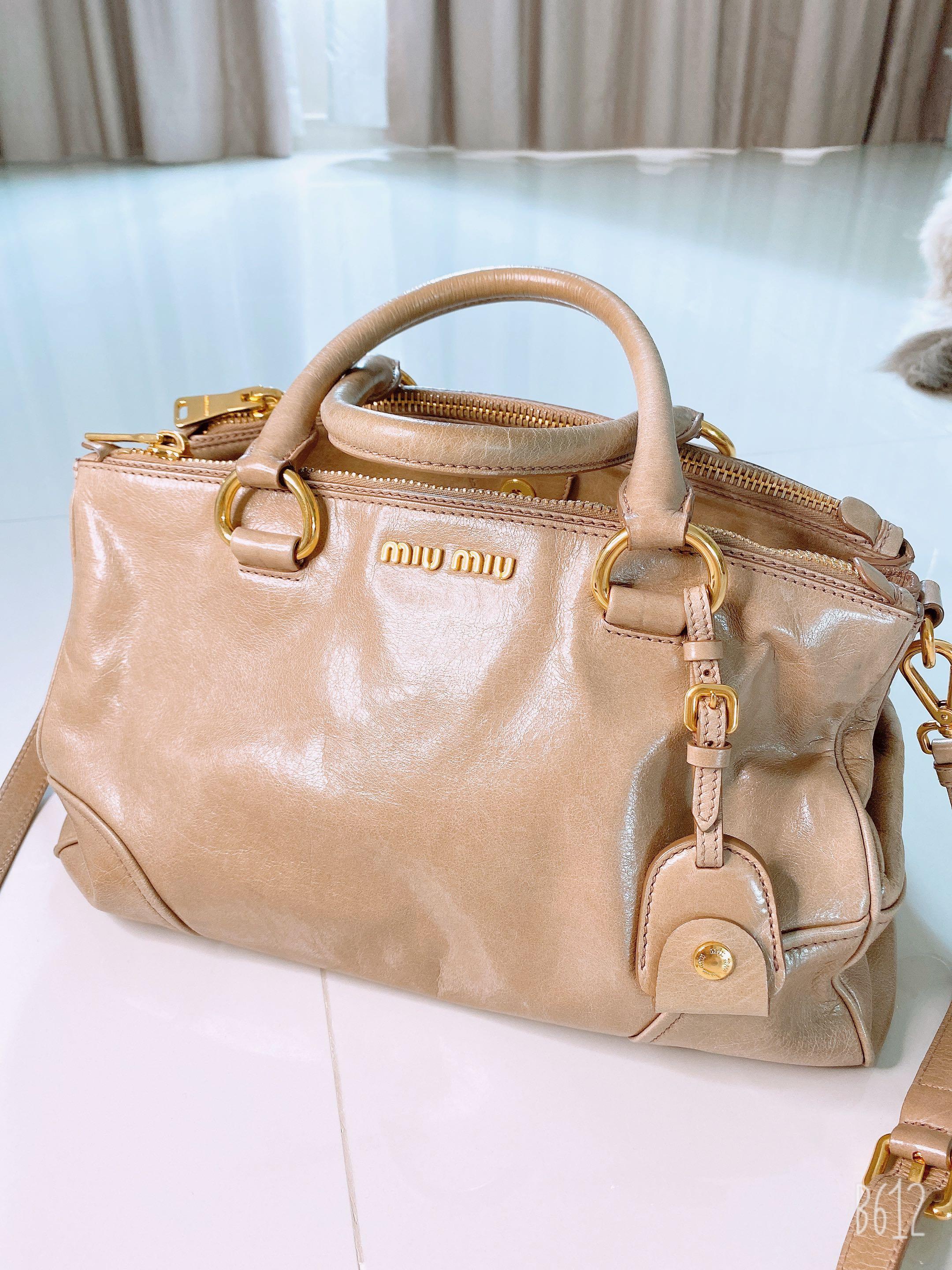 Authentic Miu Miu Vitello shine bow small shoulder bag, Luxury, Bags &  Wallets on Carousell