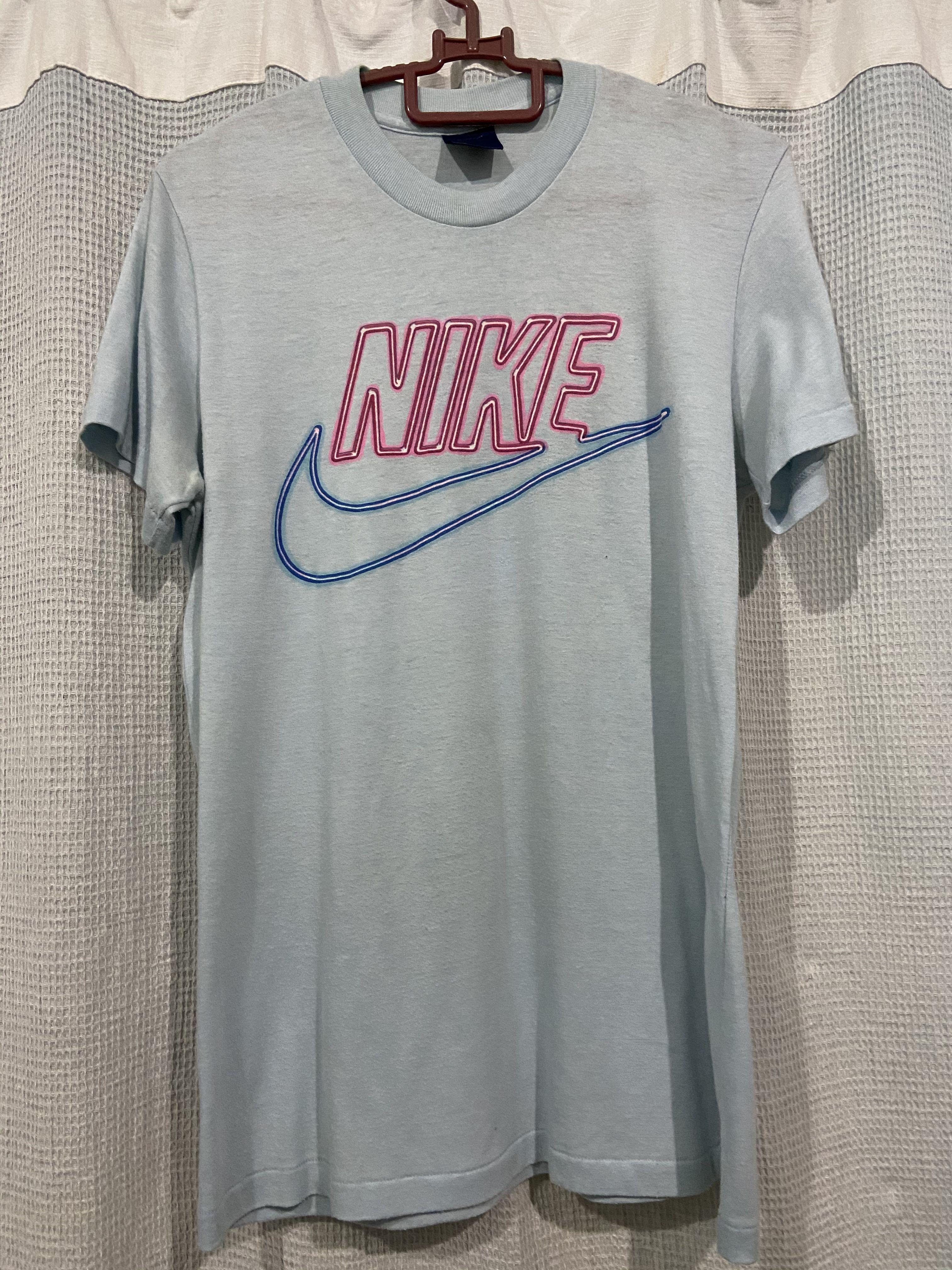 Nike Vintage 80s NEON, Men's Fashion, Clothes, Tops on Carousell