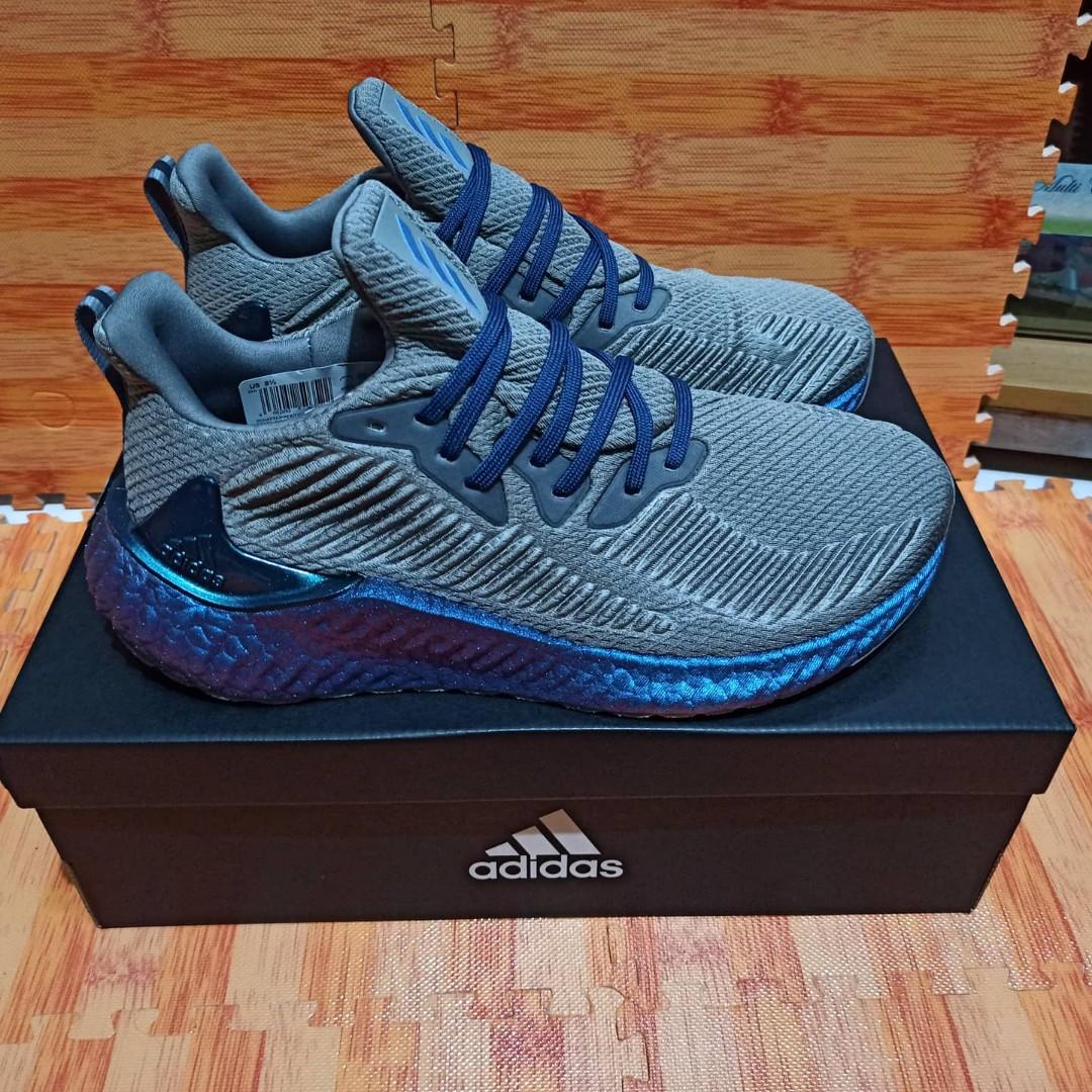 Original Authentic Sepatu Adidas Alphaboost Grey ISS Ultraboost Bunglon,  Fesyen Pria, Sepatu , Sneakers di Carousell