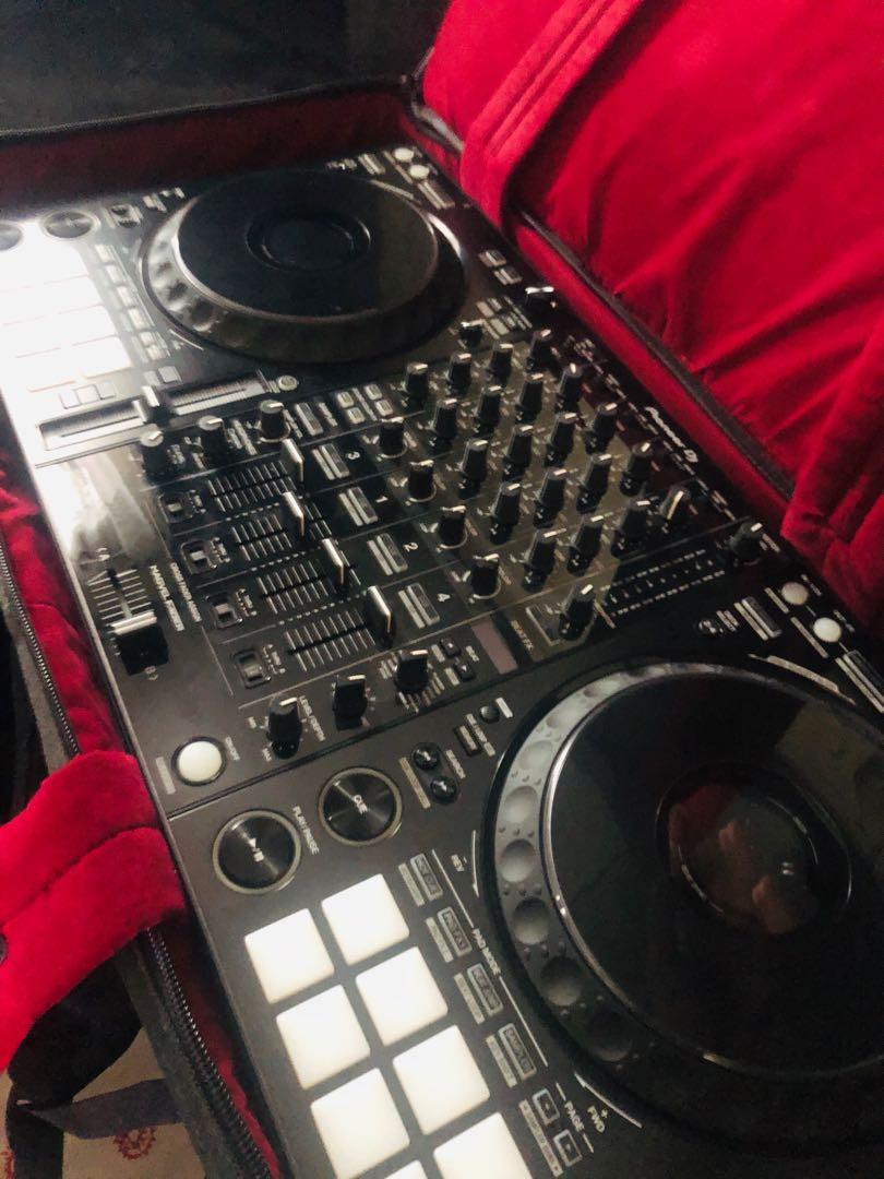 Pioneer dj controller DDJ 1000, Hobbies & Toys, Music & Media, CDs