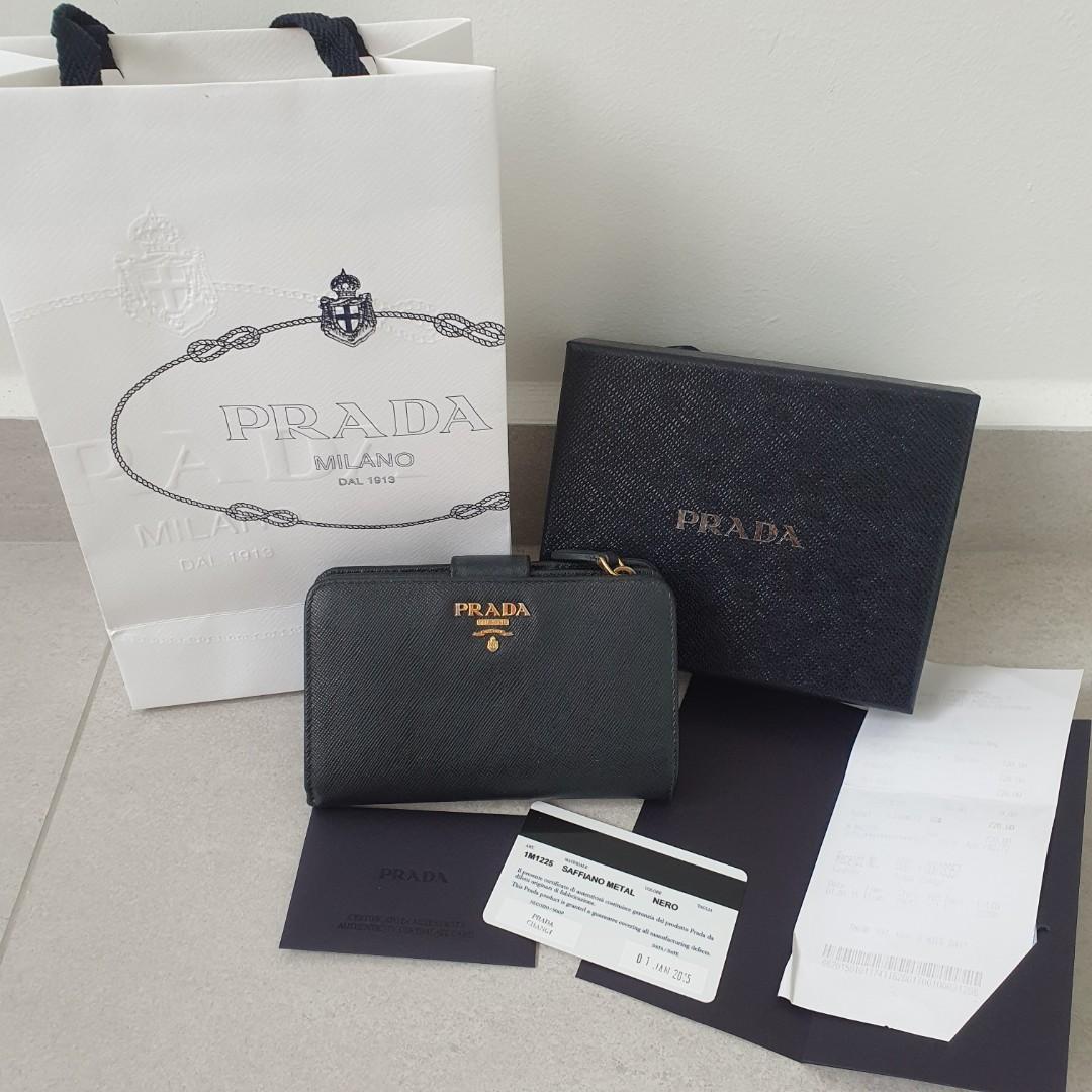 Prada Wallet Purse 1M1225 Bi-fold Saffiano Metal in Nero Black, Luxury,  Bags & Wallets on Carousell