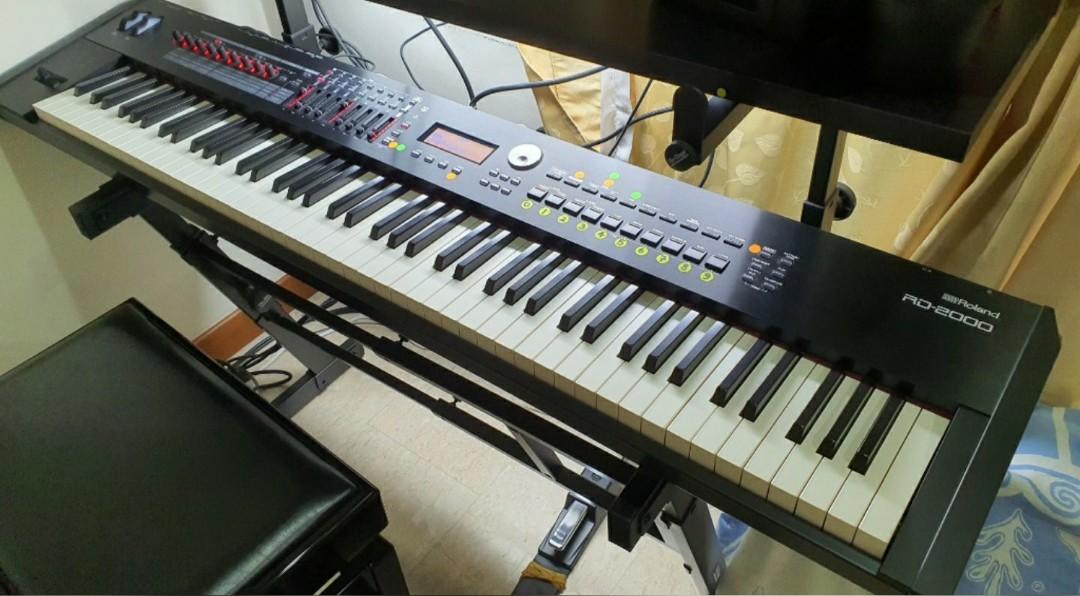 Roland Rd00 Music Media Music Instruments On Carousell