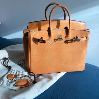（分類：）位於 。 由 sellingback 提交（商品編號 1041091052，圖片 1）。簡介： 。