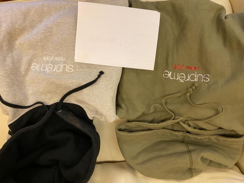 supreme hoodie classic logo